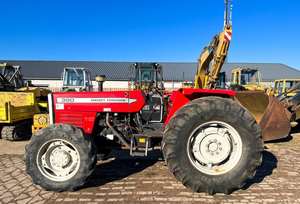 Tracteur à roues 4x4 Massey Ferguson 390, puissance nominale de 35 CV, avec moteur et boîte de vitesses pour les exploitations agricoles - Product Image 2