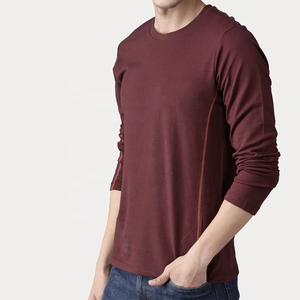 เสื้อยืดแขนยาวผู้ชายสีพื้น คอโอ ทรงปกติ ผ้าฝ้าย 100% ดีไซน์ถักลำลอง พร้อมโลโก้ด้านหน้า รุ่นใหม่ปี 2026 - Product Image 5