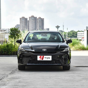 Offre Spéciale : Toyota Camry 2.0 Hybride Luxe 2026 – Berline Familiale Intelligente et Économe en Carburant - Product Image 2