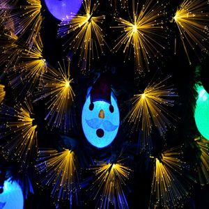 Albero di Natale in Fibra Ottica Pre-Illuminato da 6 Piedi, Albero Artificiale Realistico con LED Multicolore, Stella sulla Cima e Fiocchi di Neve per le Festività - Product Image 4