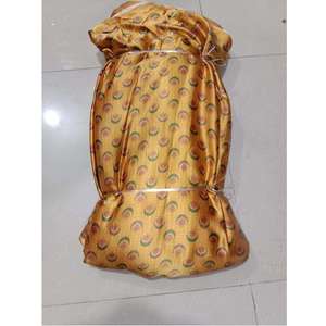 Tissu satiné imprimé de qualité supérieure pour vêtements de cérémonie et robes de occasions spéciales, disponible au meilleur prix, faible MOQ - Product Image 4