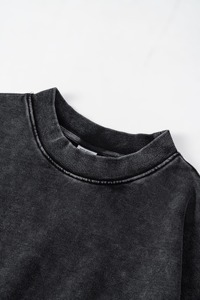 <b>Warm</b> <b>Fleece</b> Crewneck Sweatshirt With Soft Lining Ideal For Men And Womens Winter Comfort And Casual Wear Long Sleeve Sweatshirts - Product Image 6