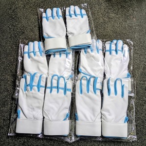 ถุงมือตีเบสบอลแบบสั่งทำพิเศษ หนัง Cabretta คุณภาพพรีเมียม 100% ออกแบบเพื่อการควบคุมไม้เบสบอลได้อย่างแม่นยำสูงสุด ถุงมือสำหรับกีฬา - Product Image 1