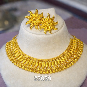 Conjunto de Collar y Pendientes Florales Chapados en Oro Indio de Última Moda con Piedras de Circonio, Estilo Moderno, Certificado por Terceros, para Bodas y Fiestas - Product Image 6