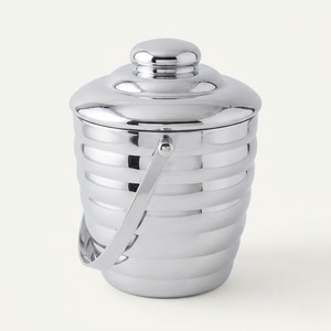 Cubo de hielo moderno de acero inoxidable con tapa y asa, con doble pared aislante, en forma de manzana, para bar, fiestas y uso en exteriores. - Product Image 3