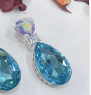 Boucles d'oreilles en zircon tactile argenté à la mode avec un beau look brillant pour les femmes et les filles pour le mariage et la fête - Product Image 2