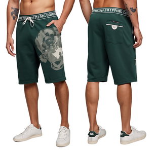 Pantalones Cortos Bermuda para Hombre con Estampado de Calavera Verde, Cintura Media, con Bolsillos, Transpirables, de Algodón - Product Image 1