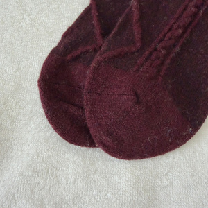 Wholesale Men's <b>Burgundy</b> Knitted Crew <b>Socks</b> Geometric Pattern Wool Viscose Winter Thermo Warm - Product Image 5