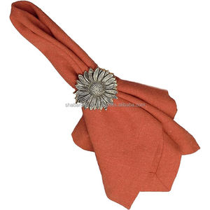 Anneaux de serviette de Noël de haute qualité, anneaux de serviette design avec différents motifs, porte-anneaux de serviette de luxe pour la décoration - Product Image 5