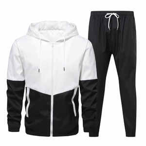 Conjuntos Deportivos de Otoño para Hombre con Capucha y Cordón Ajustable, Diseño Personalizado, Corte Regular, Transpirable, 100% Algodón - Product Image 2