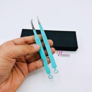 Deux pièces de pince à cils bleu ciel charmante pince à épiler avec coeur sur le fond pince à cils personnalisée - Product Image 2
