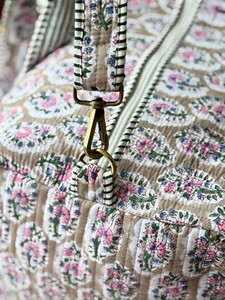 Bolsa de Lona Casual Grande de Algodón para Mujer, Ecológica, Ligera y Duradera, para Viajes y Actividades al Aire Libre, Diseño Artesanal para Fin de Semana - Product Image 4