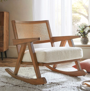 Ensemble de chaise à bascule en bois luxueuse avec coussin en cuir bordeaux capitonné et ottoman, disponible à prix de gros. - Product Image 4