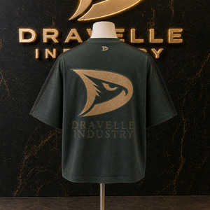 T-shirt oversize Y2K streetwear pour homme, tee-shirt en coton vert forêt avec épaules en mesh et logo brodé doré - Product Image 2