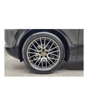 Porsche Cayenne 3.0 Coupé 2024, 27 696 km, Volant à Gauche, Boîte Automatique, Sièges en Cuir avec Caméra Arrière - Product Image 5