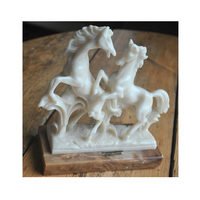 Figurine de cheval en marbre artisanal gravée sur mesure, couleur personnalisée, art populaire, emballage en polybag avec logo personnalisé, meilleur prix