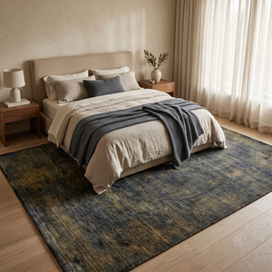 Tapis en laine texturé ton sur ton, couleur olive foncé, charbon de bois et or antique vieilli, écologique et antidérapant, pour salon et hôtel - Product Image 3