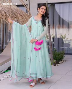 Conjunto de Kurti-Pantalón y Dupatta Anarkali de Georgette Sintética de Alta Calidad con Bordado, Última Moda, a Precio de Mayoreo, Ropa Étnica - Product Image 6