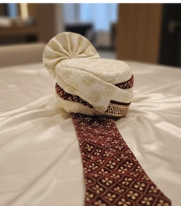 Turban Safa Royal Indien Fait Main pour Mariage avec Broche Perle, Coiffe Traditionnelle Ethnique pour Hommes, Vente en Gros OEM - Product Image 2
