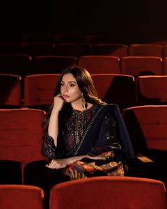 Salwar Kameez Edición Eid para Bodas, Playa y Ocasiones Especiales - La Prenda Femenina Más Hermosa, Material Viscosa, Absorbe la Humedad, Secado Rápido - Product Image 5