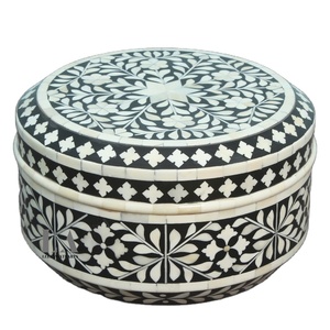 Boîte à bijoux artisanale de qualité supérieure en incrustation d'os faite à la main de l'Inde Taille et design personnalisés Rangement de bijoux élégant idéal Cadeaux de luxe - Product Image 4