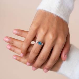 Bague en topaze naturelle, topaze bleue de Londres, pierre de naissance, argent sterling 925, plaqué or 14 carats, cadeau d'anniversaire pour elle - Product Image 2