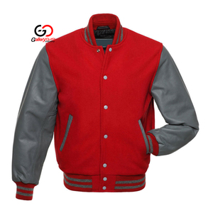 Veste universitaire en laine grise à prix de gros, manches en PU noir, col montant à boutons-pression, style baseball - Product Image 4