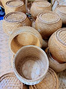 Panier à riz collant en bambou tissé à la main avec couvercle, artisanat thaïlandais traditionnel, stockage alimentaire, fournisseur éco-responsable - Product Image 3