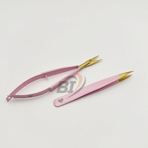 Pince à épiler à pointe fine pour sourcils en acier inoxydable, pince cosmétique pour l'épilation avec ciseaux extra-affûtés, couleur rose avec logo personnalisé - Product Image 1