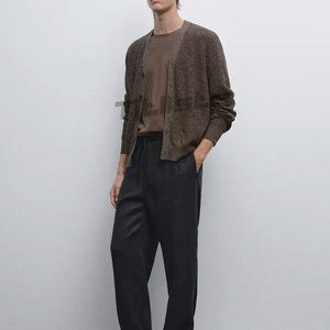 Cardigans pour hommes à la mode et modernes avec une construction en tricot confortable pour un port quotidien en superposition - Product Image 3