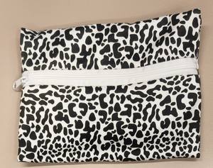 Serviettes hygiéniques réutilisables en coton avec ailettes, respirantes, avec protection anti-fuites et super absorption pour usage quotidien - Product Image 3