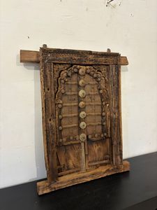 Ventana de Madera Tallada a Mano, Estilo Moderno y Vintage, Decoración Versátil para Sala de Estar, Dormitorio, Comedor, Oficina en Casa, Baño y Exteriores - Product Image 2