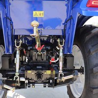 70PS Vierzylinder-Dieselmotor mit einer Nenntraktionskraft von 16,2 kN, Geeignet für Pflügen, Bodenbearbeitung und Säen in der Landwirtschaft