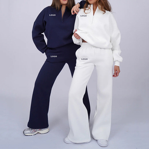 Ensemble deux pièces en molleton épais pour femme avec logo personnalisé, coupe ample, sweat-shirt zippé et pantalon de survêtement - Product Image 2