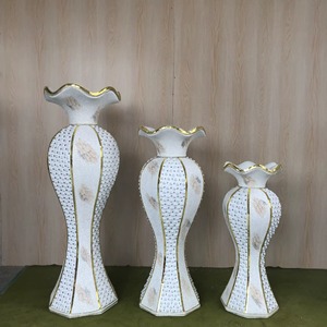 Ensemble de 4 vases coniques en acier inoxydable et cristal, décoration de table élégante pour mariage, vases à fleurs en cristal de haute qualité à motifs - Product Image 5