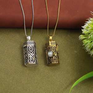 จี้สร้อยคอแบบกล่องลายฉลุโบราณ ชุบทองและเงิน พร้อมจี้รูปไข่ประดับพลอย ขายส่งเครื่องประดับ - Product Image 4