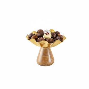 Bol à chocolat en métal argenté de luxe fait main avec accents en feuille d'or, bol de présentation de desserts pour mariages et occasions spéciales - Product Image 6