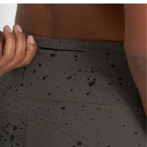 Pantalones de Yoga Deportivos para Mujer al por Mayor, Personalizados, Sin Costuras, de Cintura Alta, para Gimnasio, Suministro Directo de Fábrica - Product Image 3