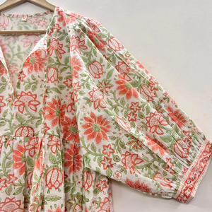 เดรสสั้นผ้าฝ้ายพิมพ์ลายดอกไม้แบบแฮนด์เมด คอวี แขนสามส่วน แต่งระบายลูกไม้ ซักได้ เป็นมิตรต่อสิ่งแวดล้อม สไตล์จีน - Product Image 2