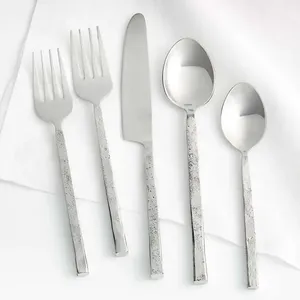 Juego de cubiertos de acero inoxidable elegante y asequible para uso diario en restaurantes, catering, cocinas y servicio. - Product Image 4