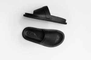 Sandales PUP confortables et légères pour l'été, fabriquées à la main en cuir de vache véritable, avec une large bande, une semelle épaisse et un amorti, sandales plates tendance - Product Image 2