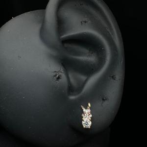 Encantadores pendientes de conejo de oro macizo de 14K con moissanita, delicados aretes de conejito para uso diario elegante y perforaciones. - Product Image 6