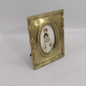 Decorative metal photo <b>frame</b> with <b>antique</b> brass finished and intricate floral designs perfect for elegant interiors - Product Image 4