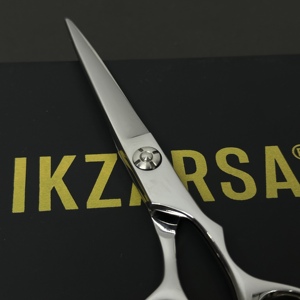 Ciseaux de barbier professionnels de qualité industrielle 440c, manche ergonomique pour droitiers, acier inoxydable japonais, ciseaux de coupe de cheveux - Product Image 2