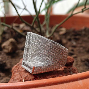 Anillo de Plata de Ley con Inicial y Moissanita Corte Baguette, Estilo Hip Hop, Diseño en Racimo, Bañado en Rodio, Joyería Unisex - Product Image 6