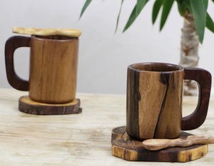 Mug en bois écologique fait main, mug à café en bois massif, finition rustique, mug pour boire du thé, du café, du lait, du jus, pour la maison, la cuisine, la salle à manger - Product Image 3