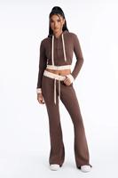 Nouveaux ensembles décontractés deux pièces pour femme : vestes courtes et pantalons évasés taille haute, survêtements déchirés pour femme