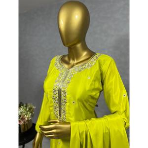 Diseñador Party Wear Top-Bottom y Dupatta Talla XL Hermoso y elegante - Product Image 3
