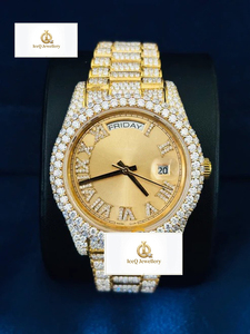 Reloj de Lujo IceQ para Mujer, con Diamantes, Dorado, Analógico, Números Romanos, Caja Redonda de 36 mm, Cierre de Mariposa - Product Image 2
