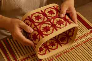 Panier de pique-nique carré en bambou tissé à la main avec poignée |   Panier de rangement écologique pour articles divers pour la décoration de la maison |   Conception personnalisée en gros - Product Image 5